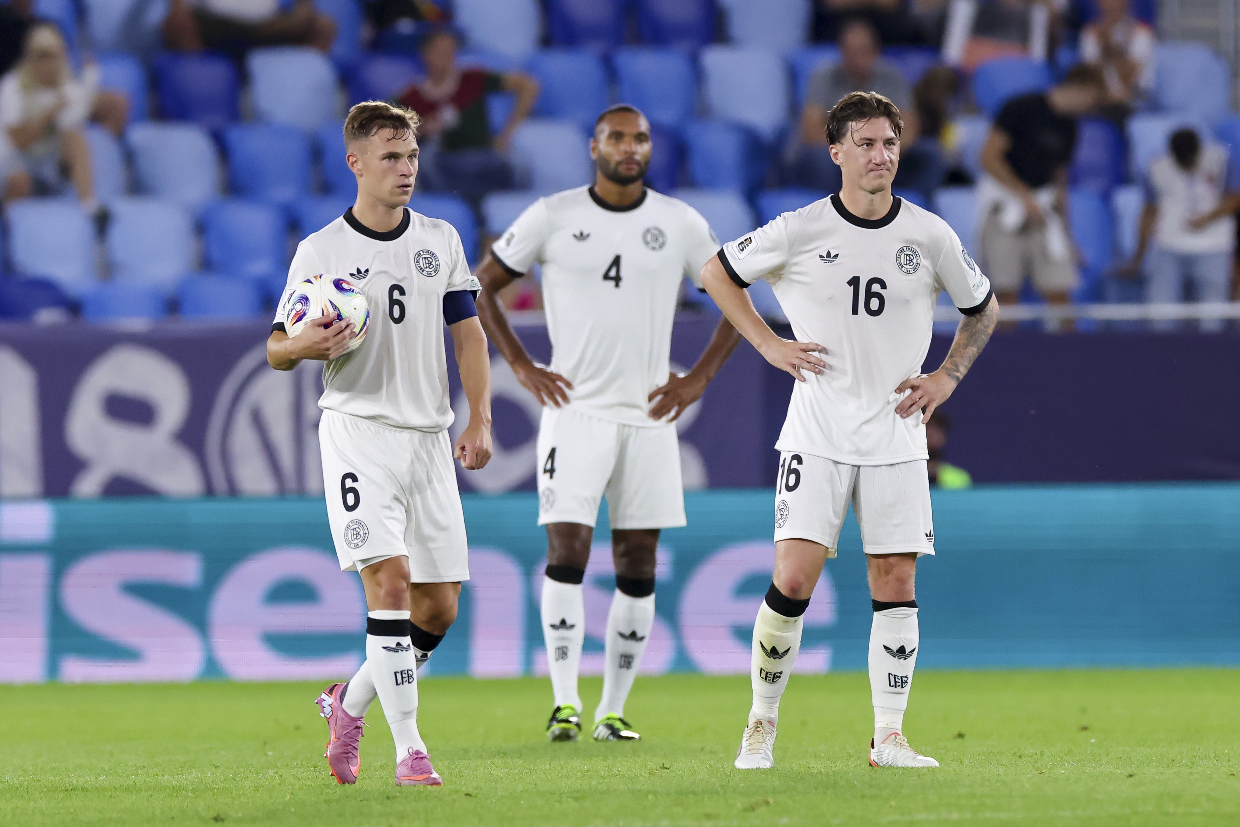 巴薩新球衣,发布,赛季浅水绿,完美体育,WMSports,完美体育注册网址,完美体育app,完美体育官网,完美体育网站,完美体育下载